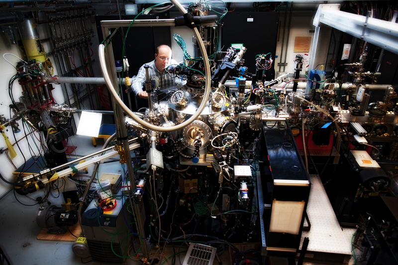 Illustration for article titled Inside the Most Futuristic Science Labs in the World